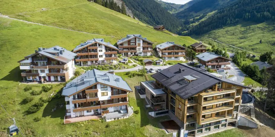 0019 KL Edelweisshaus zomer 22