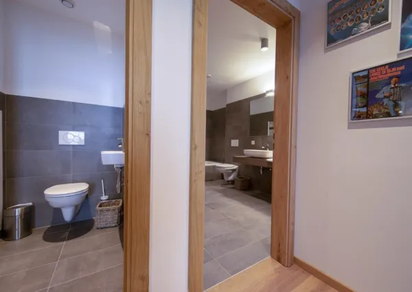 0016 KL Edelweisshaus 14 17