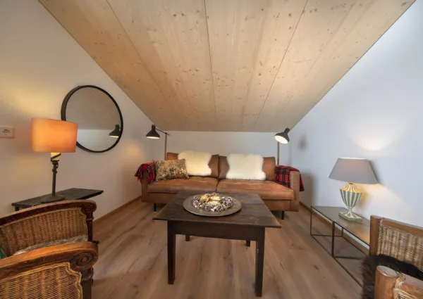 0011 KL Edelweisshaus 15 9