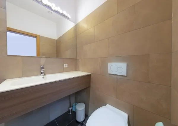 0019 KL Edelweisshaus 5 23