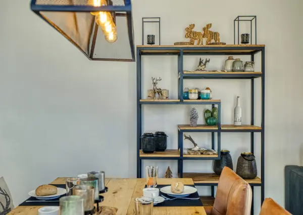 Edelweisshaus Top 6 sfeerbeeld bij tafel