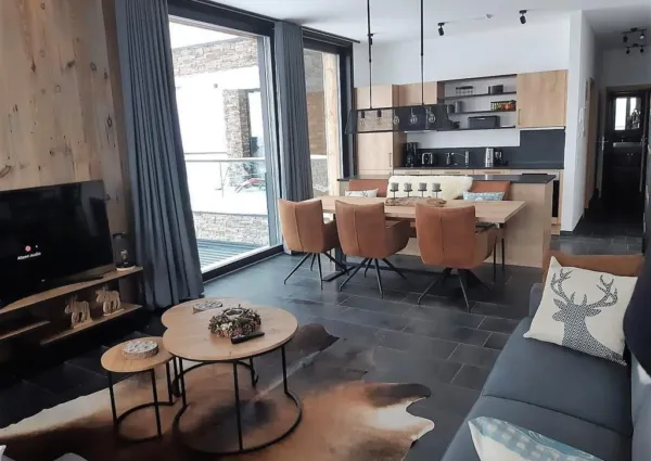 0008 KL Edelweisshaus 6 8