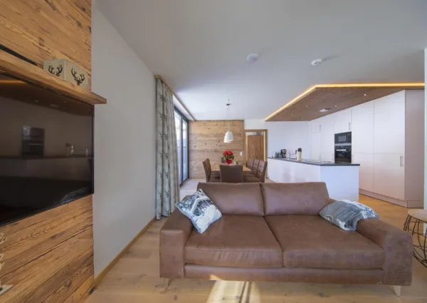 0004 KL Edelweisshaus 8 8