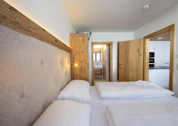 0012 KL Edelweisshaus 8 12