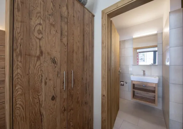 0013 KL Edelweisshaus 8 13