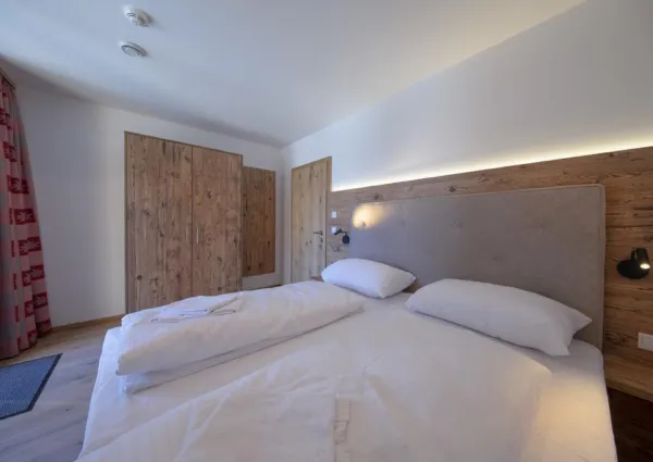 0008 KL Edelweisshaus 9 8