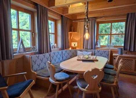 Hochkrimml Dahoam eettafel