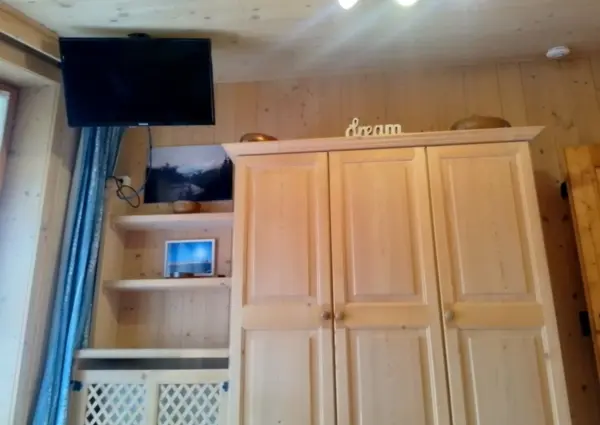Falkenstein Dahoam slaapkamer tv s