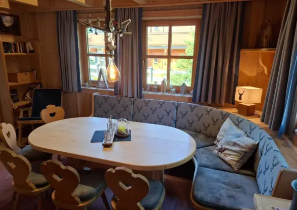 Hochkrimml Dahoam eettafel 1
