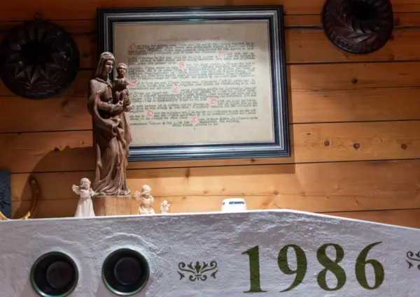 Hochkrimml Falkenstein Dahoam kachel hal detail