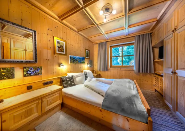 Hochkrimml Falkenstein Dahoam slaapkamer beneden 1