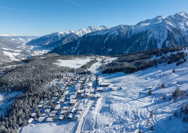 Falkenstein Dahoam ligging winter op Duxeralm