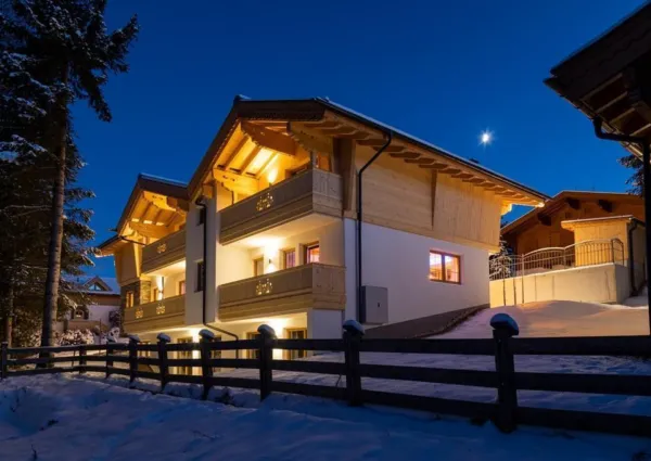 0028 HK Falkensteinalm Top 1 2 aanzicht achterzijde