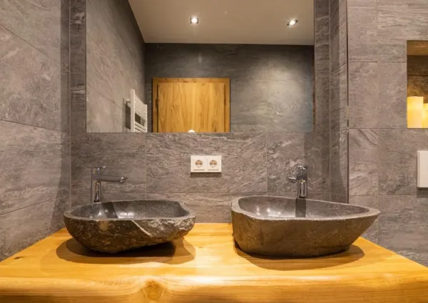 0008 HK Falkensteinalm Top 1 2 3 badkamer 2