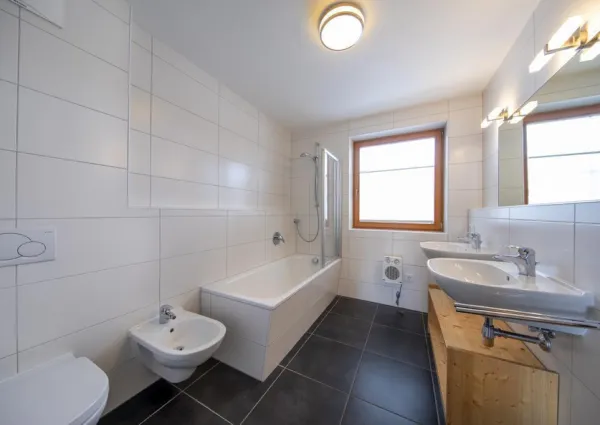 0012 HK Filzsteinanger 225 top 2 10