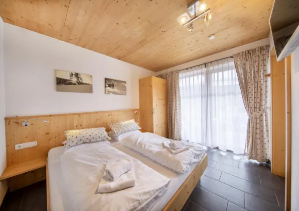 0016 BB Bergkristall 029 kamer beneden rechts voor