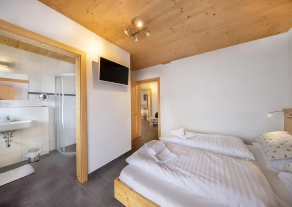 0017 BB Bergkristall 030 kamer beneden rechts voor 2