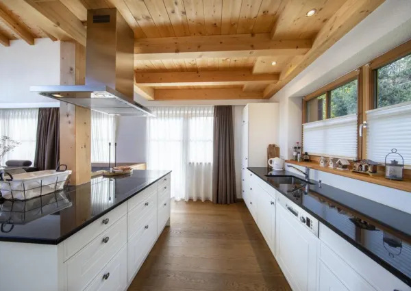 0010 BB Pinzghaus 8a