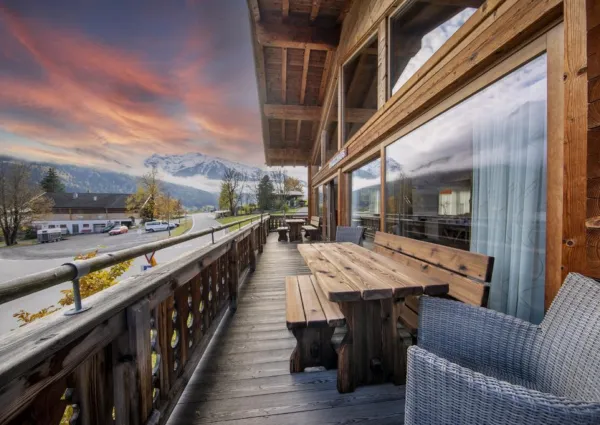 0002 BB Pinzghaus zomer 1a