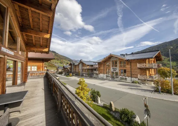 0030 BB Pinzghaus zomer 10