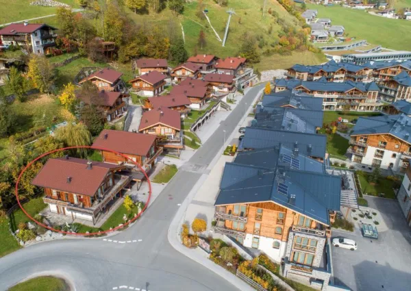 0031 BB Pinzghaus zomer 11