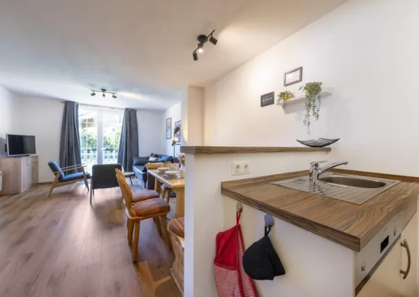 0005 SM Aineckblick top 2 4