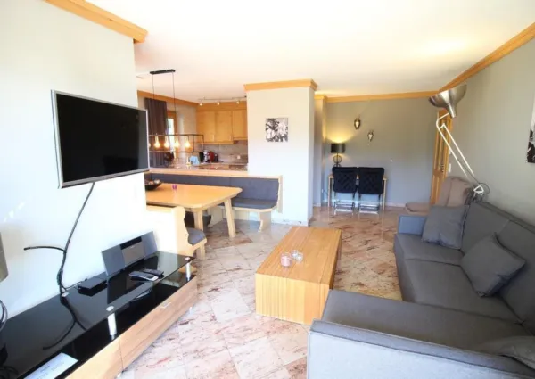 0003 KL Carina 14 14