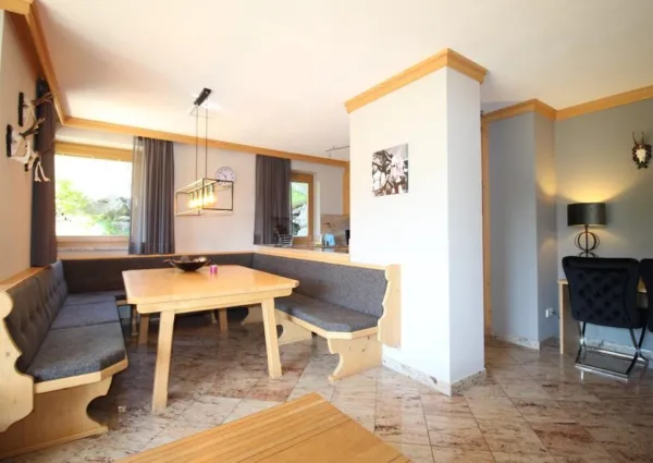 0004 KL Carina 14 15