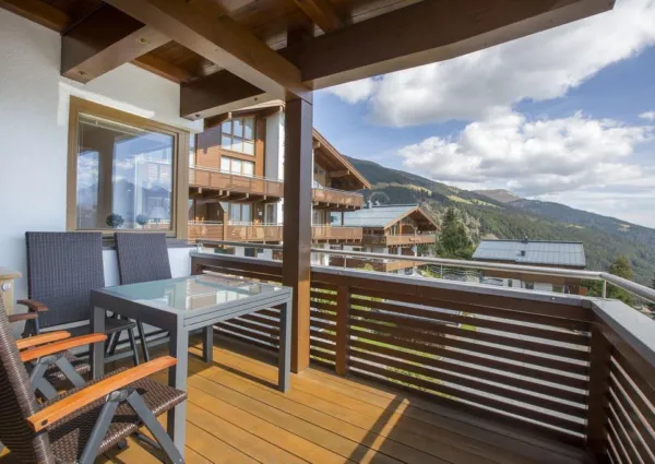 0012 KL Carina 16 12