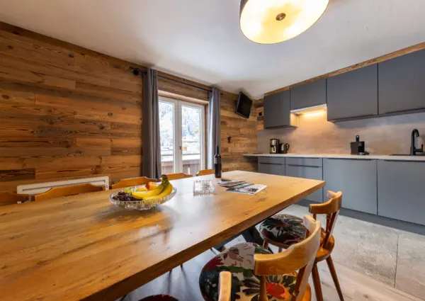 Haus Eckhausl Top 3 Gems Bramberg eettafel met keuken