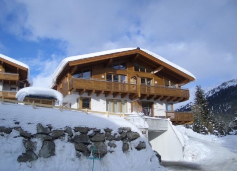 0001 KL Haus Frida Top33 aanzicht winter 1