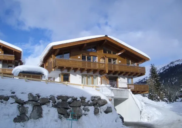 0001 KL Haus Frida Top33 aanzicht winter 1