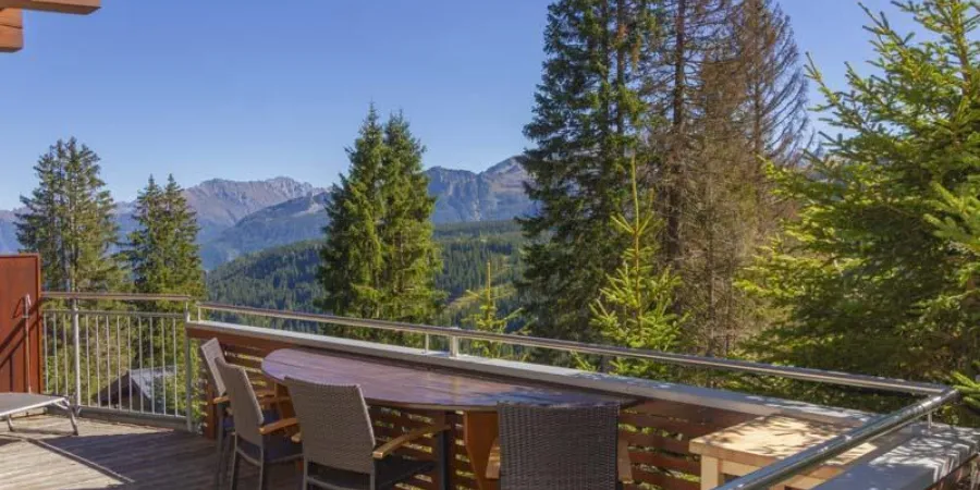 0002 KL Haus Frida Top33 buiten zomer sept 21 2