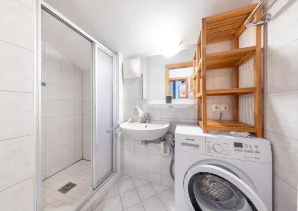 Haus Hut badkamer