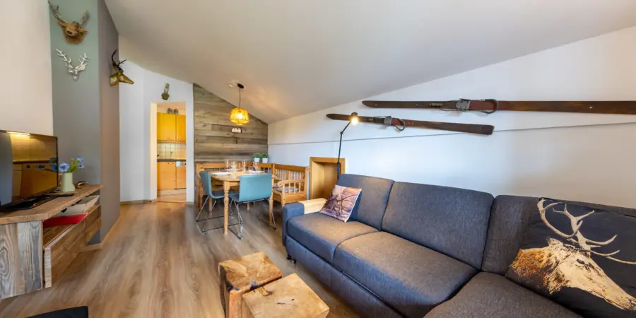 Haus Hut zithoek overzicht