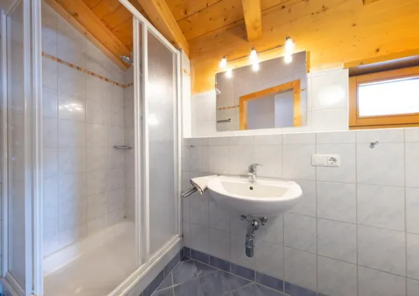 0019 HK Patricia top 1 2024 21