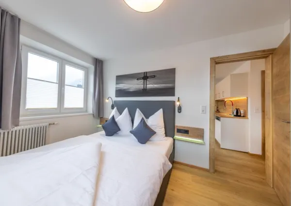 0010 MS Haus Schnoll Top 8 9