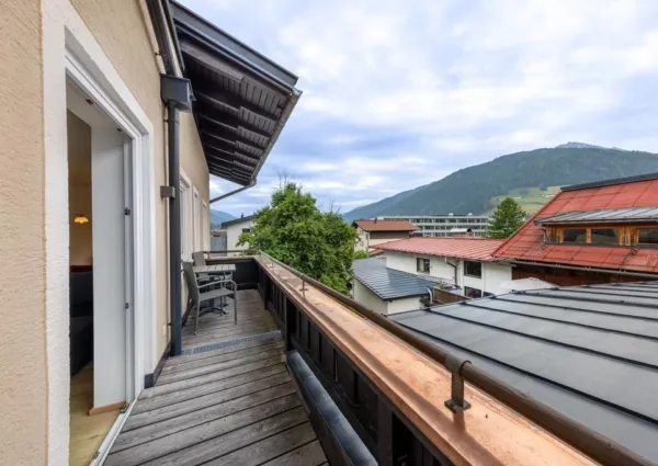 0002 MS Haus Schnoll Top 8 12