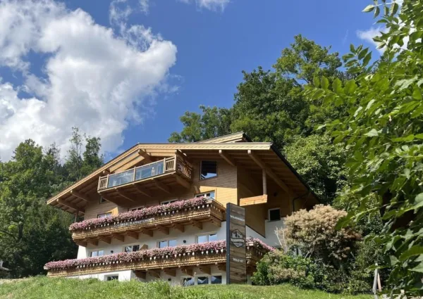 0002 WLD Haus Schoneben zomer 2