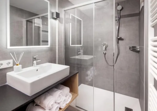 0014 Schoneben App Top 4 4