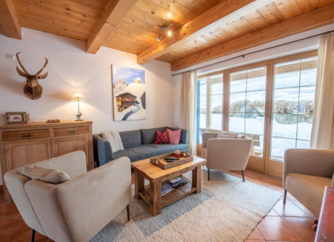 0003 HK Wildkar top 1 1