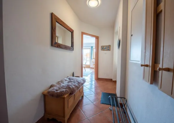 0029 HK Wildkar top 2 12