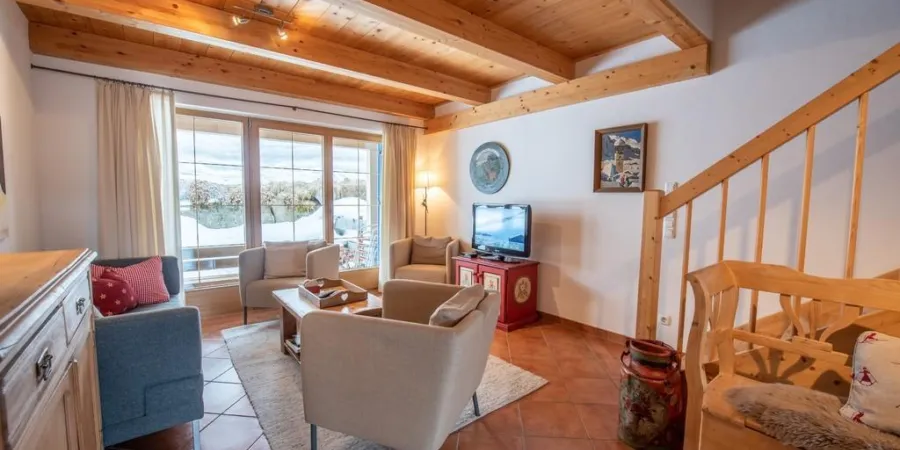 0001 HK Wildkar top 1 2