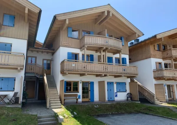 0002 HK Hauswildkar aanzicht zmr