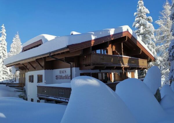 Haus Wildkarblick Family