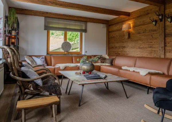 Neukirchen Hieburg Lodge nieuwe bank