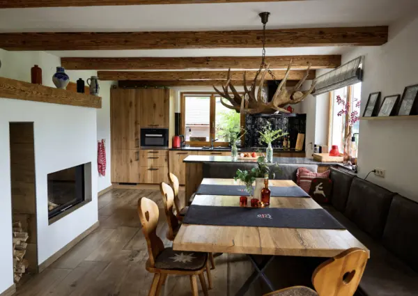 Neukirchen Hieburg Lodge Eethoek