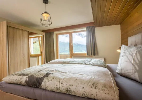 0009 NK Hieburg Lodge 10