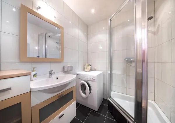 0013 KL Am Anger 24 11