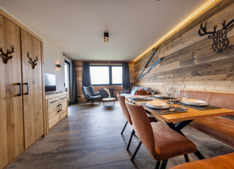 Hochleger am Anger Top 10 Koningsleiten eettafel overzicht woonkamer